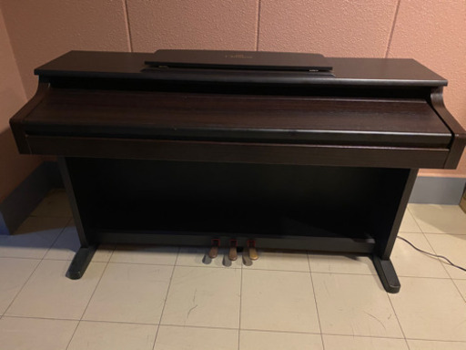 【購入者様決定！】【お届け無料有り】【訳あり格安ご提供】★電子ピアノ★YAMAHA Clavinova CLP 711