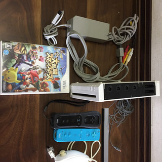 Wii 本体 リモコン2本 大乱闘スマッシュブラザーズ付