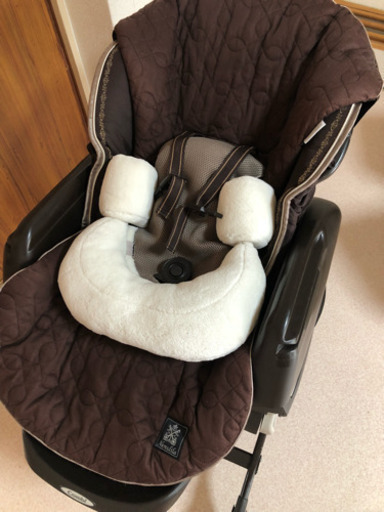 【値下げ】コンビ ネムリラ オートスイング ハイローチェア