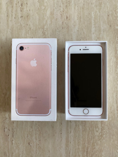 【美品】iPhone7 ローズゴールド256 GB docomo