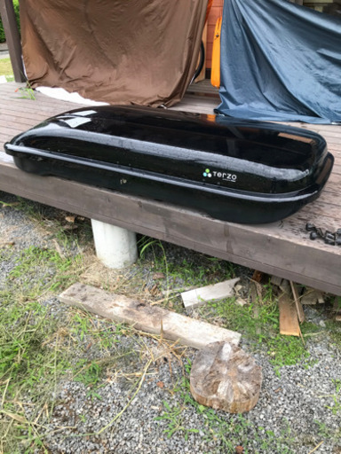 TERZO ルーフボックス　270リットル