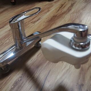 【中古】キッチン用水栓 エコシングル TOTO ECO 台2穴 ...