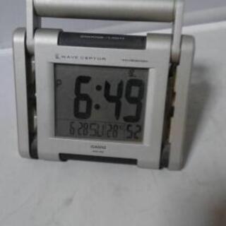 CASIO  DQD ｰ 1000電波目覚まし時計