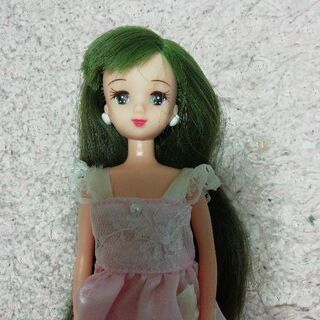 リカちゃん人形