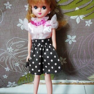リカちゃん人形中古の画像