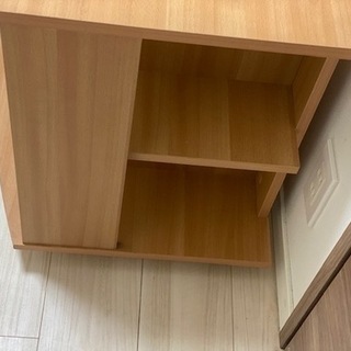 しっかりしているテレビ台の画像