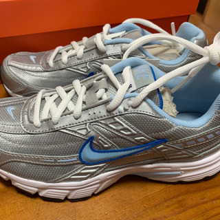 NIKEランニングシューズ　23.0㎝　新品未使用