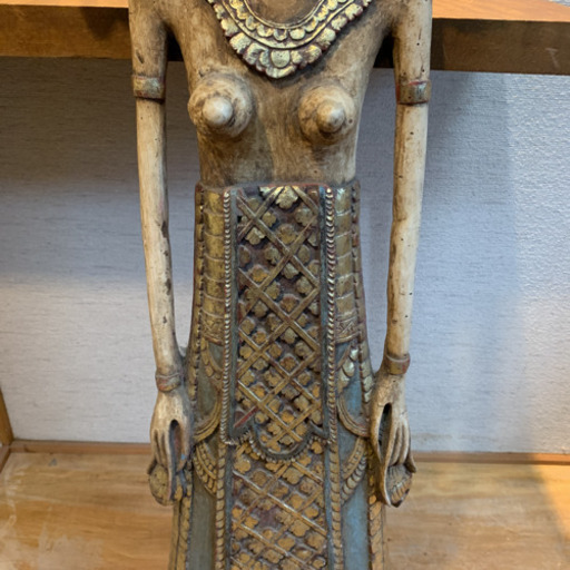 木彫りバリのお姫様　アンティーク