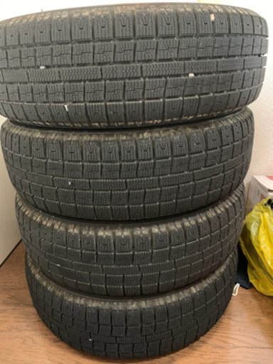 スタッドレスタイヤ4本セット