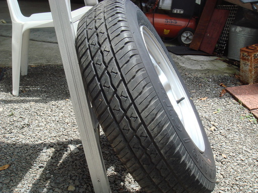 【商談中です】ジムニー　純正ホイール+タイヤ　車検用にどうですか。