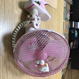 ハローキティ　小型クリップ扇風機