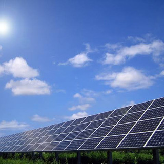 ソーラーパネルの取り付け補助