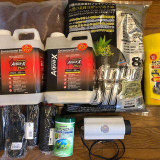 お買い得！アクアリウム用品　キューブ水槽とソイル他