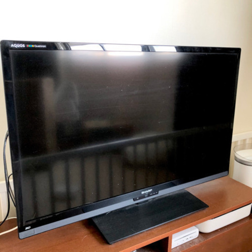 【お渡し決定済】液晶テレビ　SHARP AQUOS 46型