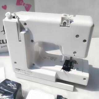 a 動作保証 ミシン ジャノメ キティ リボン KT-W 中古で流通が少ないモデルの画像