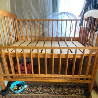 ヤマトヤ　ベビーベッド　2011年式