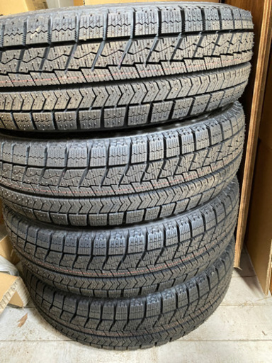 決まりました！ブリジストン.BLIZZAK VRX 155/70R13 13インチ スタッドレスタイヤ