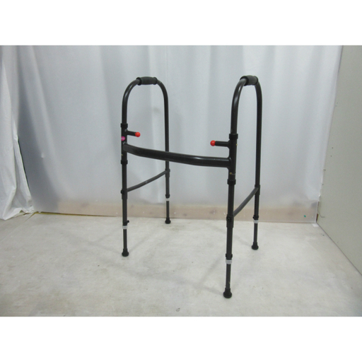 ピックアップ式歩行器　MｇウォーカーⅢ型Ｍサイズ