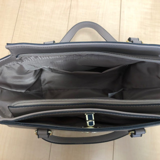 GU(ジーユー) ハンドバッグの画像