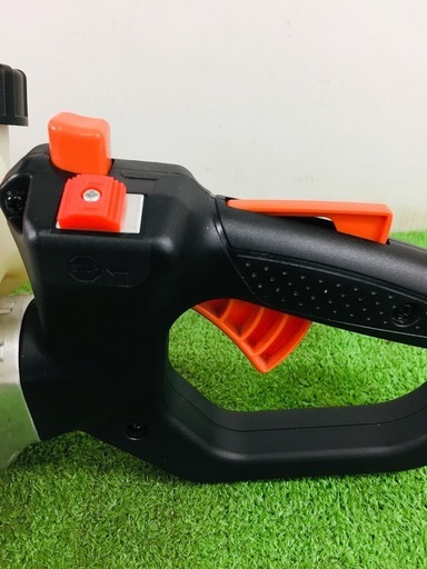 タナカ TC22EAP エンジンヘッジトリマー【リライズ野田愛宕店】【店頭取引限定】【中古】管理番号：2400010105166