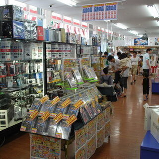 【ブックエコ浅川店】ゲーム・ＣＤ・ＤＶＤ・コミック・トレカ・フィギュア・デジタル家電等の販売・買取業務全般　のお仕事ですの画像