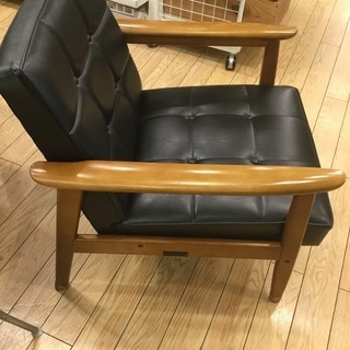 1人掛けKﾁｪｱ1ｼｰﾀｰ ｶﾘﾓｸ60 【ﾄﾚﾌｧｸ桶川店】