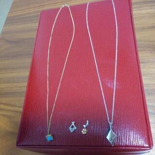 【美品】ﾈｯｸﾚｽ二種&ﾄｯﾌﾟ二種