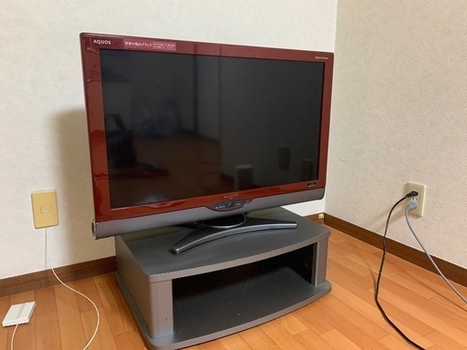 SHARP  テレビ　LC-32SC1  ②