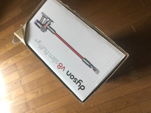 【新品★完全未使用品】ダイソン サイクロン式コードレススティッククリーナー Dyson V8 Slim Fluffy+ ニッケル/アイ