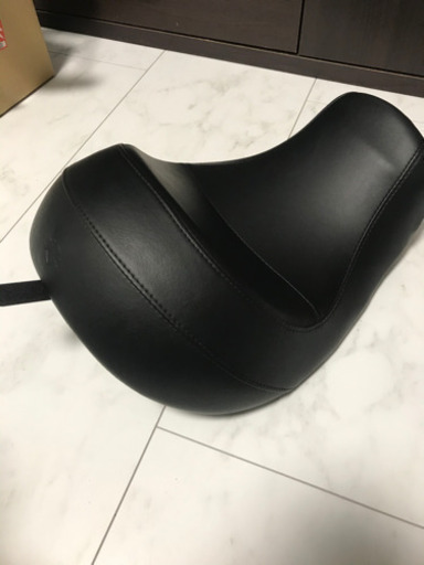 ハーレー純正ダイナソロシート新品