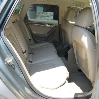 検査3年12月A4オールロードクワトロ 250台限定車/ミラノレザー/スマートキー/HDDナビ/地デジ/バックカメラ/シートヒーター/パドルシフト/ETCの画像