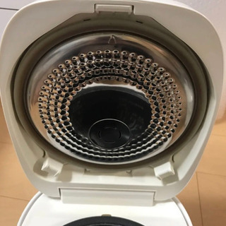 【良品】Panasonic 炊飯器　パナソニック　IH SR-HB10E1の画像