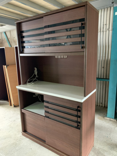 食器棚　ニトリ