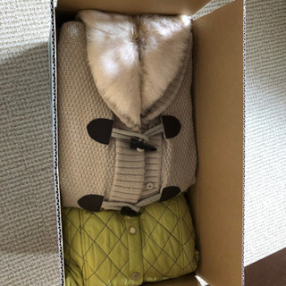 レディース服無料です。早く取りにくださる方に譲ります。の画像