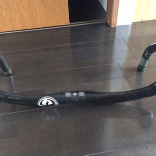 カーボン ハンドル 自転車 