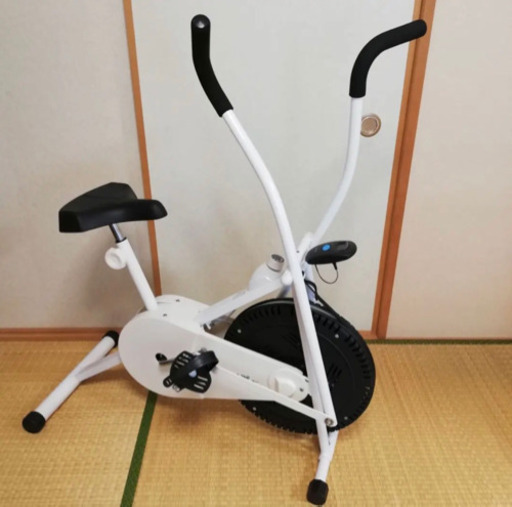 お話中　サイクルツイスタースリム　エアロバイク　室内自転車