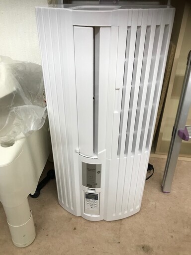 残り１点！！！　トヨトミ　銀イオンフィルター搭載！！　ハイクラス窓用エアコン（６畳相当）　２９，９８０円（税別）