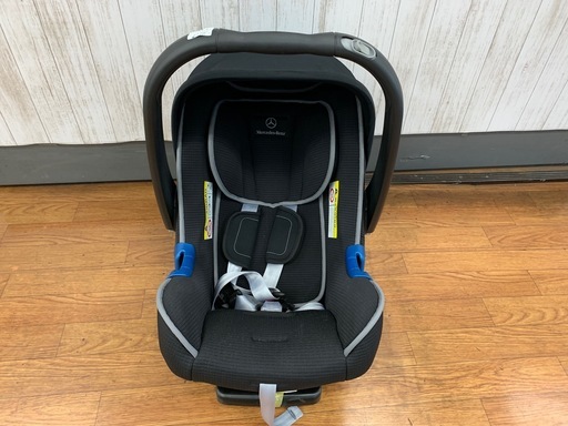 【Mercedes Benz（メルセデス　ベンツ）】チャイルドシートあります！！