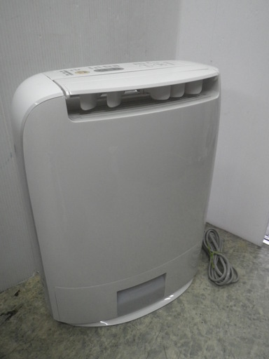 ■配達可■パナソニック 除湿乾燥機 衣類乾燥除湿機 デシカント方式 エコナビ  F-YZL60 2015年製
