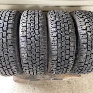 希少スパイクタイヤ【格安】215/60R16 HANKOOK Z...