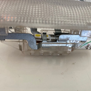 18クラウン、マジェスタ用 LEDカーテシランプ