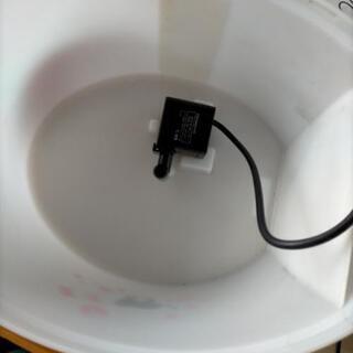 ピュアクリスタル ネコ用 ペット水飲み器の画像