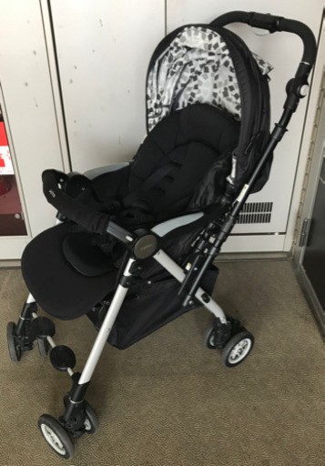 アップリカ　ソラリア　ベビーカー