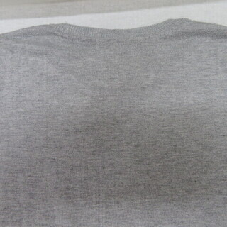 タグ付き 新品 紳士 長袖 薄地 ニットカットソー Lサイズ グレーの画像