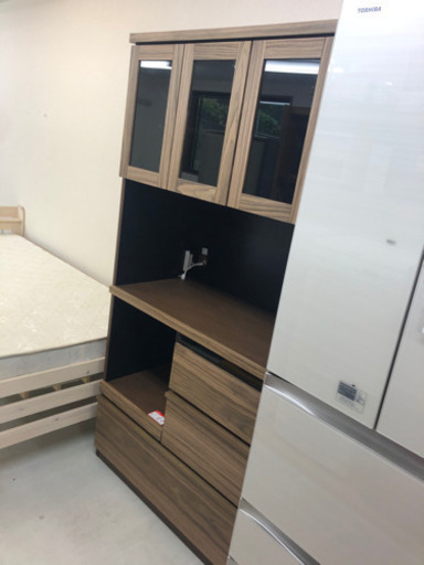 【リサイクルサービス八光　田上店　配達・設置OK】ブラウン　大型食器棚