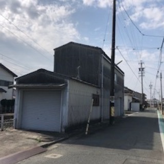 【希少貸倉庫】　豊川インターまで車で15分　車7台駐車可能（車種によります） - 豊川市