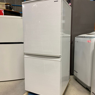 美品2018年製！格安配送致します。SHARP ノンフロン冷凍冷蔵庫 SJ-D14D