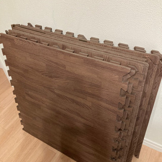 【取引予定あり】木目調　ジョイントマットの画像