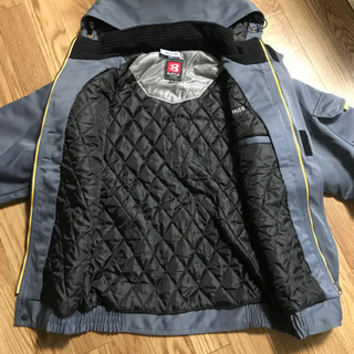 作業着 ３回着 クリーニング済 冬用暖かいですの画像