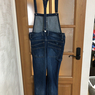 デニムオーバーオールの画像